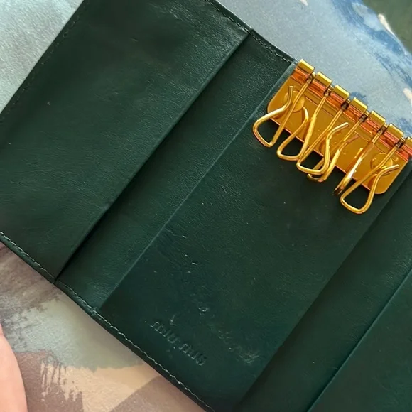 Authentic Miu Miu Keyholder Green - Picture 15 of 15